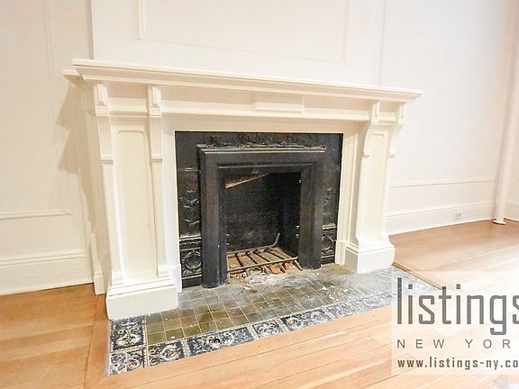 5th image of 50 E 66th St APT 1B