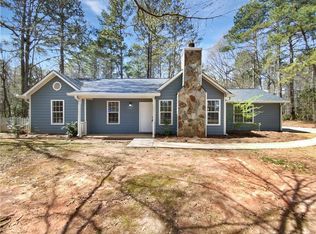 44 Standing Rock Rd, Senoia, GA 30276