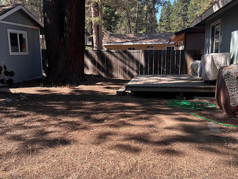 2576 Elwood Ave — Photo 24