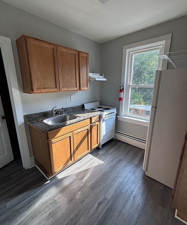 1st image of 1717-1715 W Market St #1717-2