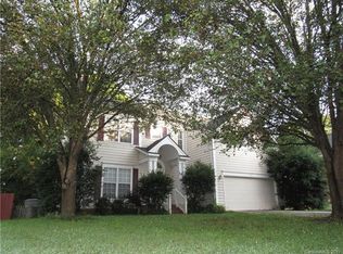 13640 Royalwood Ln, Charlotte, NC 28273