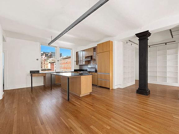 4th image of 45 Lispenard St APT 4E
