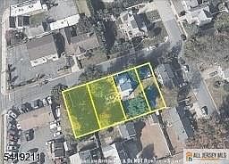 1st image of 13 N Riverview Ave