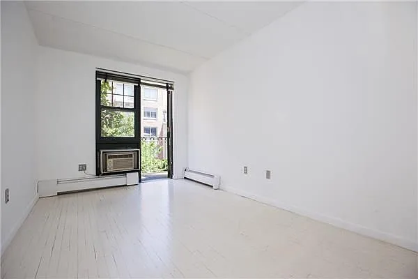Rented by Evans Real Estate | media 4