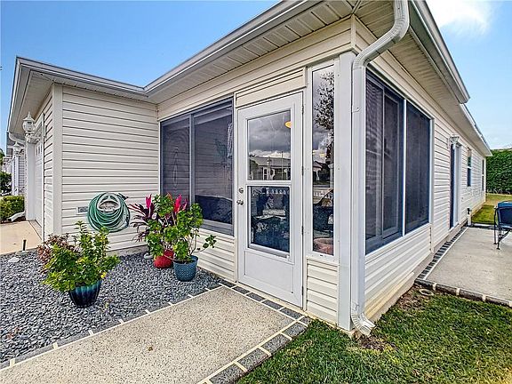 5th image of 17406 SE 81st Newberry Ct