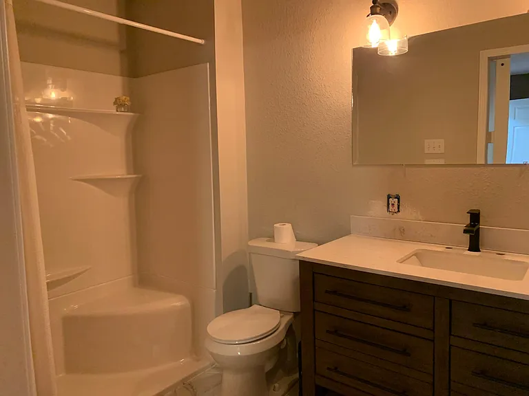 14704 General Williamson Dr — Photo 4