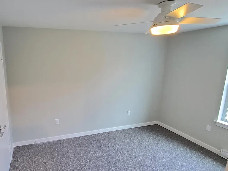 31 Bentley Ave #A & B — Photo 13