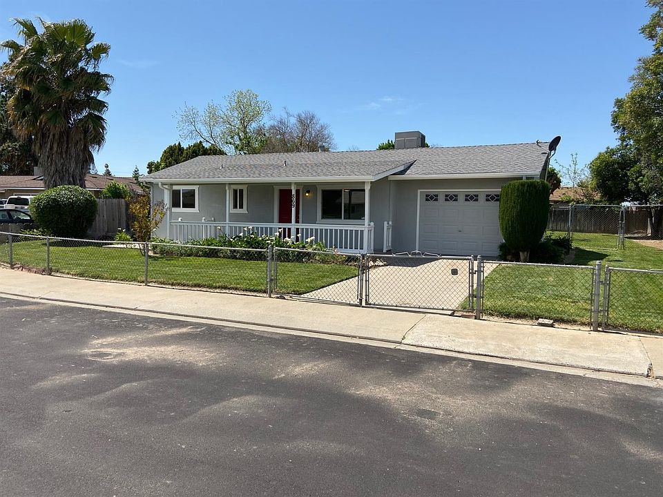 1st image of 869 Lorenzo St