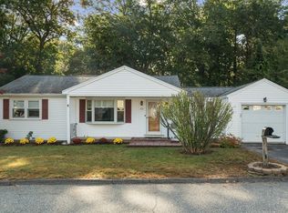 43 Marcus Rd, Wilmington, MA 01887