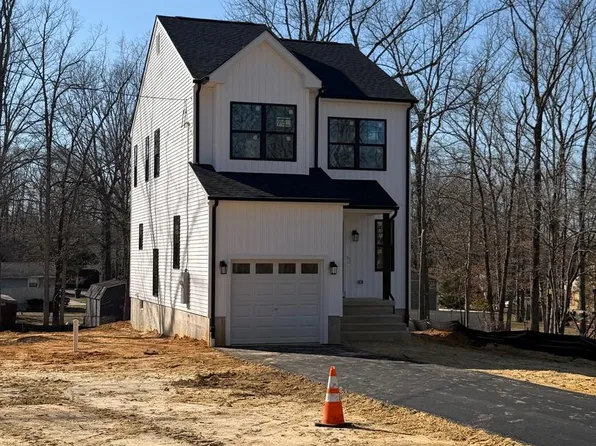 1463 11th Ave, Williamstown, NJ 08094