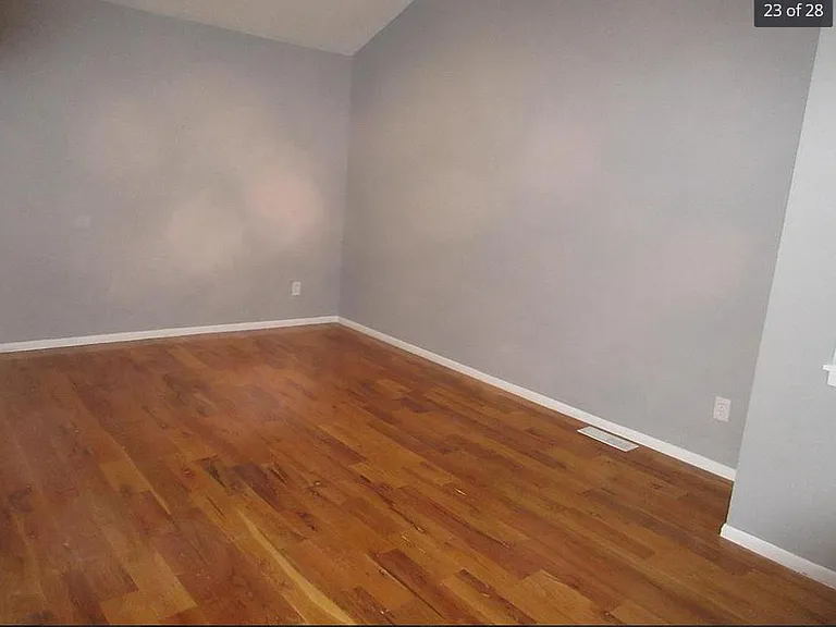 3331 Bridge Manor Dr — Photo 16
