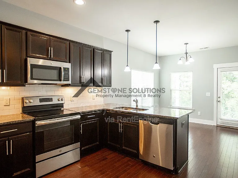1041 Honey Bush Cir — Photo 12