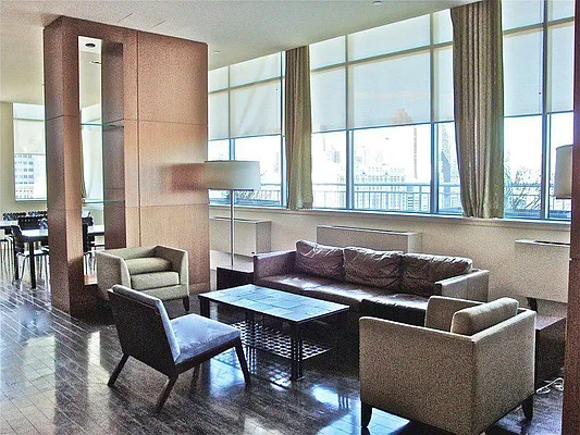 Rented by Owner | media 19