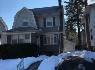 42 Crescent Rd, East Orange, NJ 07017