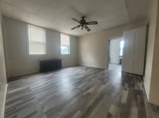 2130 Sur Way, Pittsburgh, PA 15210