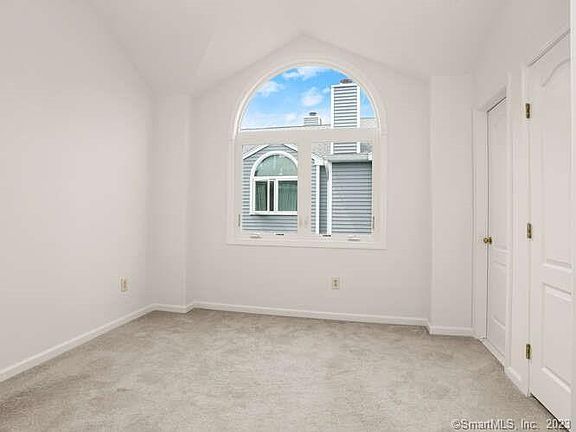 3rd image of 7 Seir Hill Rd APT 27
