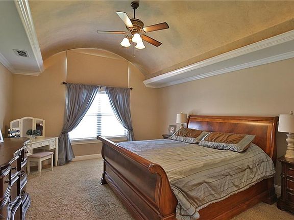 4th image of 4433 Margaritas Way