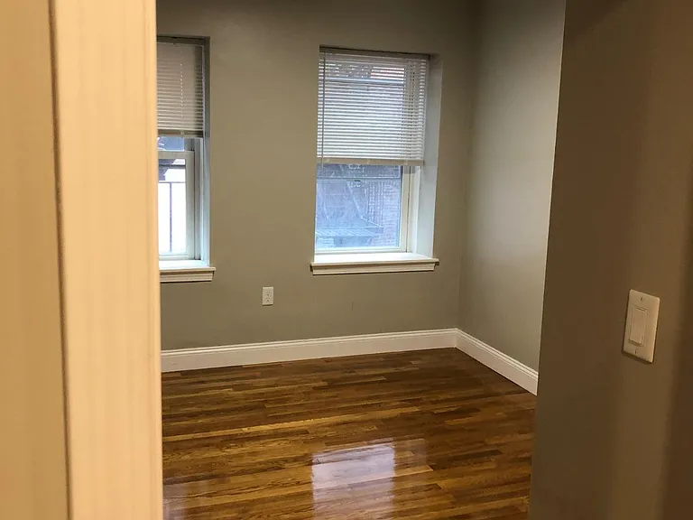 1 Wiget St #1 — Photo 7