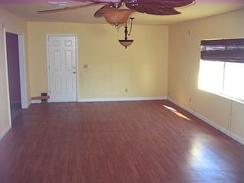 2nd image of 5064 Celebrity Cir