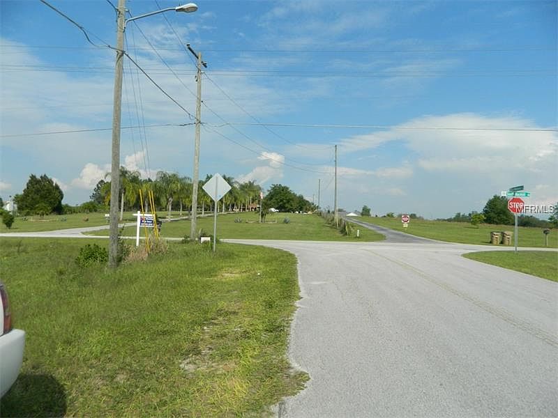 2nd image of 19625 S Buckhill Rd