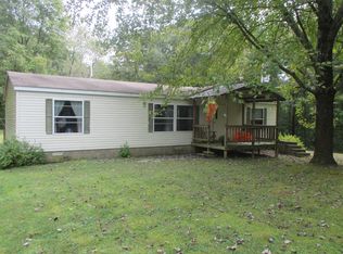 6649 N 925th St, Robinson, IL 62454