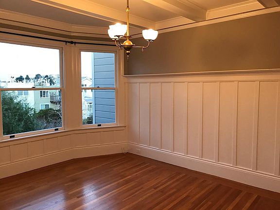 Main bedroom has lots of windows and is in back of the flat. Very Quiet.