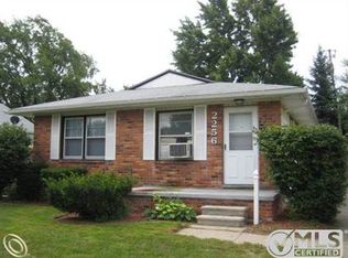 2256 Stephens Rd, Warren, MI 48091