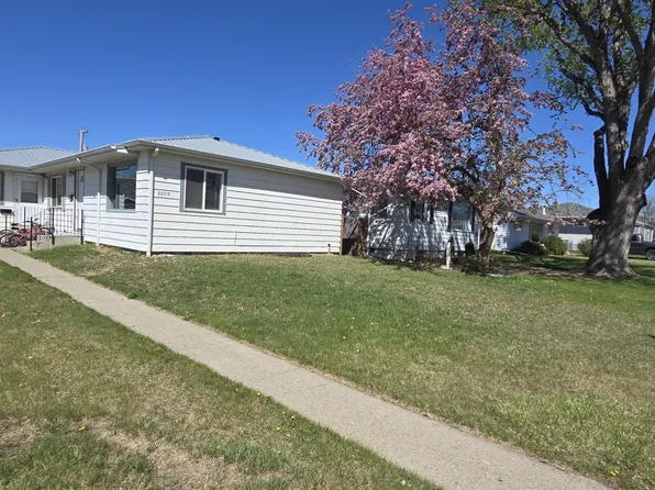 3009 8th Ave N, Great Falls, MT 59401