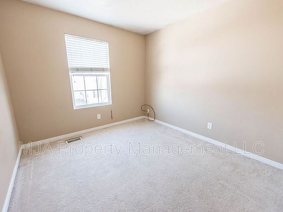 5th image of 2037 N 2125 W