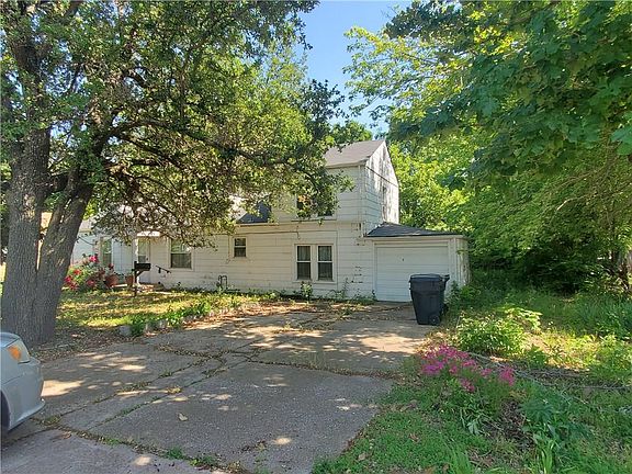 2nd image of 3908 NW 9th St