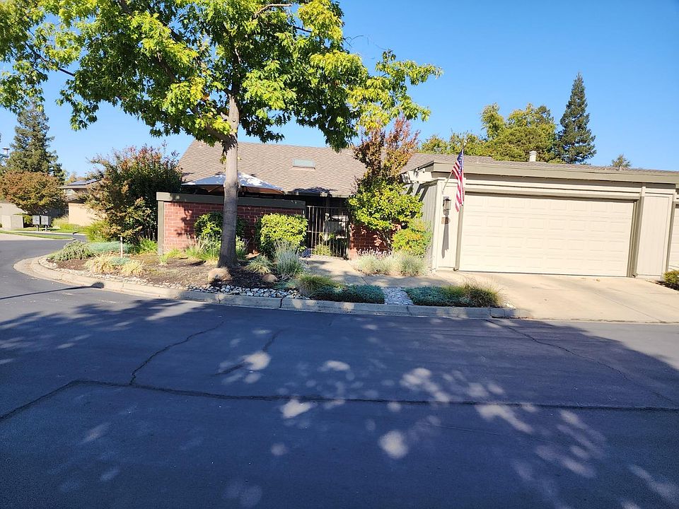 1st image of 8915 Bluff Ln