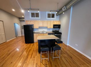 1302 N Milwaukee Ave APT 202, Chicago, IL 60622