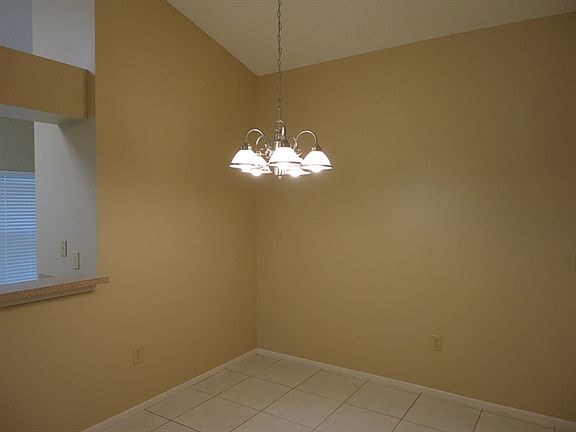 3rd image of 12649 Longcrest Dr