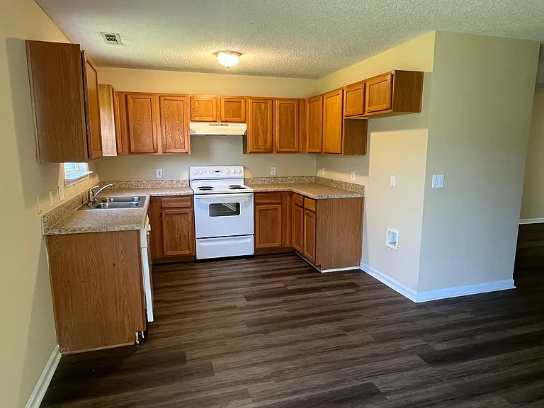6130 Sid Crane Dr — Photo 6