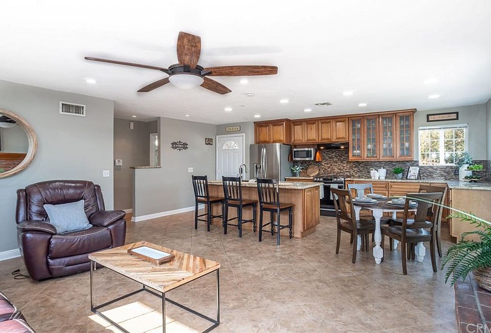 1st image of 4852 Eton Ct