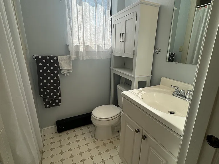 100 Riverway #C — Photo 6