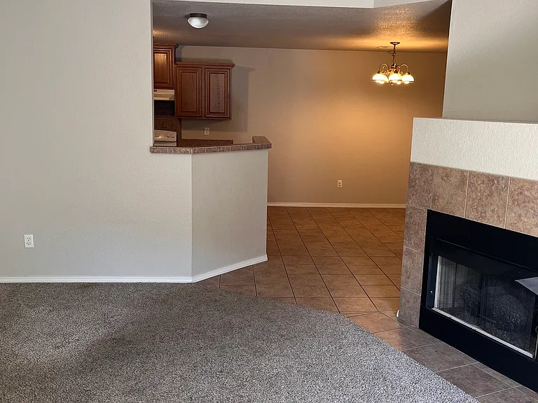 2782 W Wildwood Dr — Photo 5