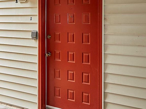 3rd image of 6816 Cottage Grove Ln APT B