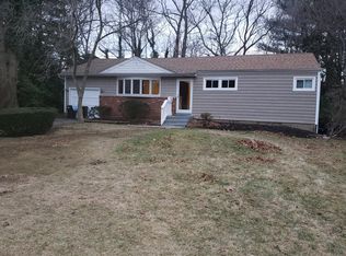 45 Thorney Ave, Huntington Station, NY 11746