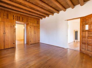 4 Arroyo Griego Rd, Santa Fe, NM 87506