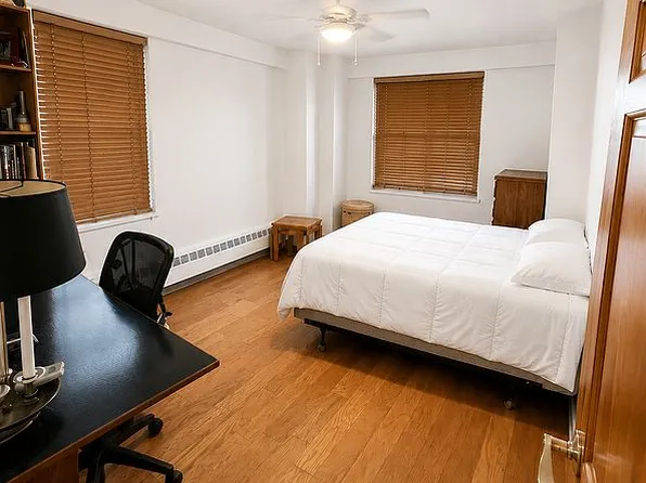 F D R Dr Unit B406, New York, NY 10002