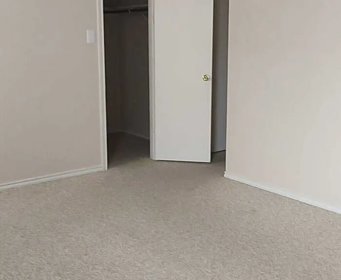 1721 Baxter Springs Dr — Photo 21