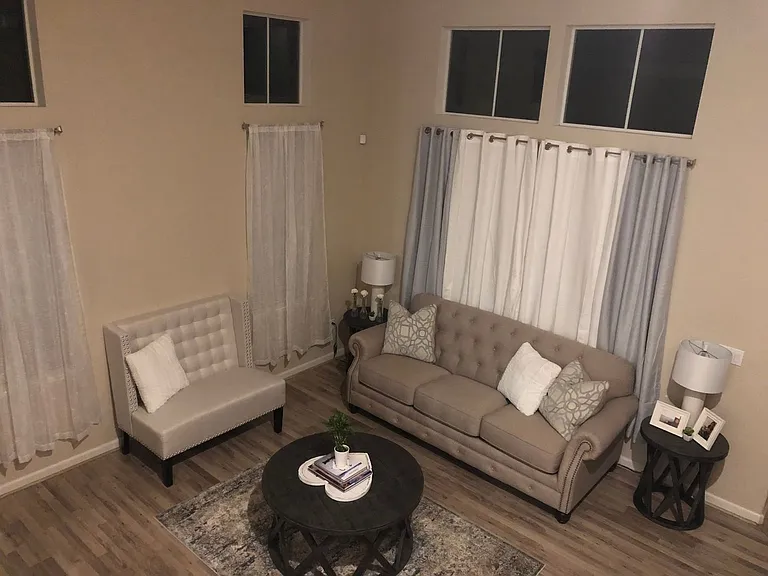 2709 Waldorf Ln — Photo 10