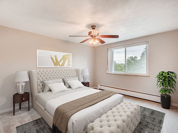 5th image of 1376 N Columbine St #104