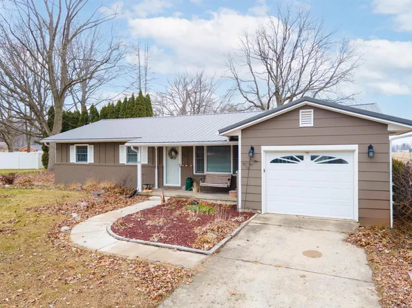 509 Nancy Dr, Sweetser, IN 46987