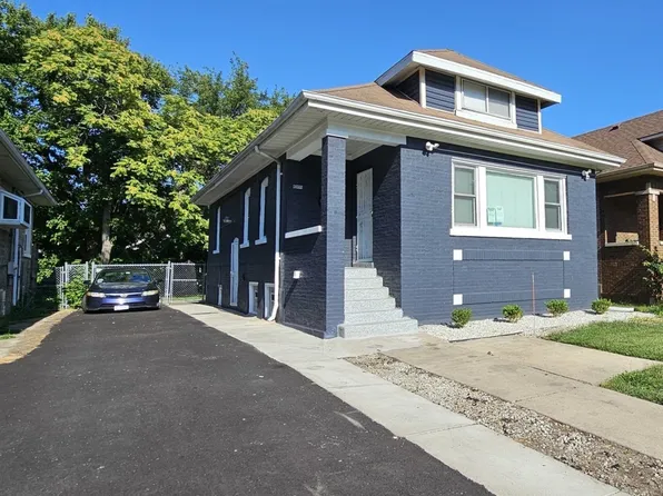 2121 S 3rd Ave, Maywood, IL 60153