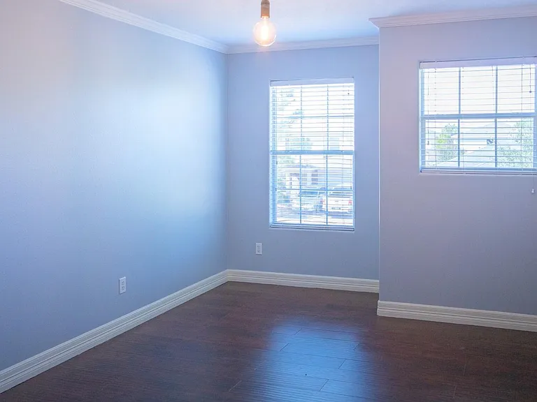2814 Morton Cove Ln — Photo 27