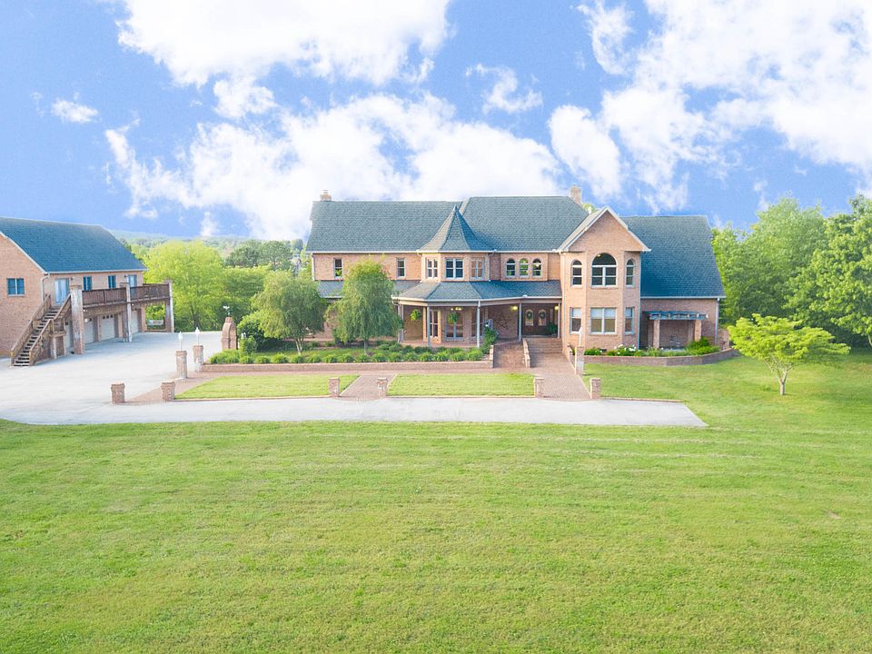 1st image of 5525 Matlock Dr