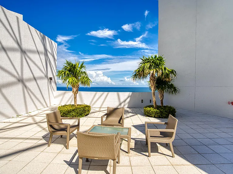 18911 Collins Ave #506 — Photo 61
