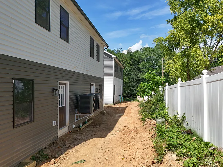 1006 Pocahontas Ave #302 — Photo 37